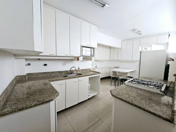 Imagem Apartamento Itaim Bibi - 134M², 3 Dorms, 1 Suíte, 1 Vaga Ampla Demarcada.