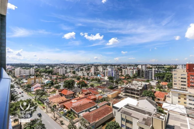 Imagem Apartamento com mega sacada com churrasqueira, lavabo, 3 quartos sendo 1 suíte, 2 vagas de garagem à venda por R$ 1.427.489,80 - Cabral - Curitiba/PR