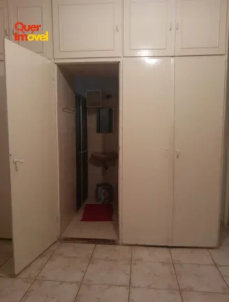 Imagem Casa à venda em Campos Elíseos, Ribeirão Preto-SP: 3 quartos, 1 sala, 3 banheiros, 2 vagas de garagem, 160m² de área.