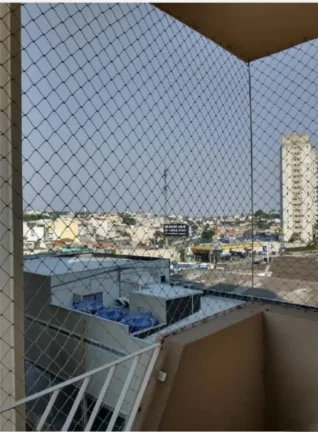 Imagem "Você está cansado de viver cercado por inquilinos barulhentos e vizinhos que trocam todo mês?"
