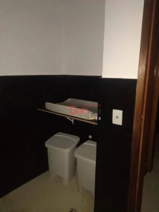 Imagem Casa com 5 dormitórios à venda, 220 m² por R$ 3.500.000,00 - Braga - Cabo Frio/RJ