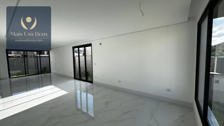Imagem Sobrado Tríplex com Terraço em condomínio fechado com Piscina, 3 suítes, 171 m² por R$ 1.290.000 - Santa Cândida - Curitiba/PR
