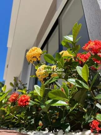 Imagem Casa Recém Construida Alto Padrão em Várzea, Teresópolis/RJ
