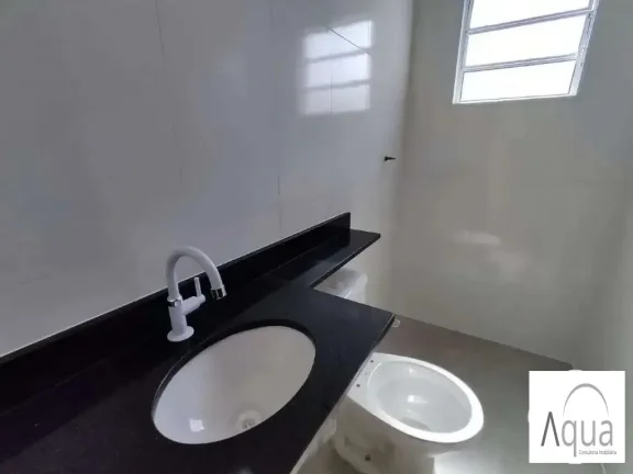 Imagem Casa para Venda em Itanhaém, Savoy, 2 dormitórios, 1 suíte, 1 banheiro, 2 vagas