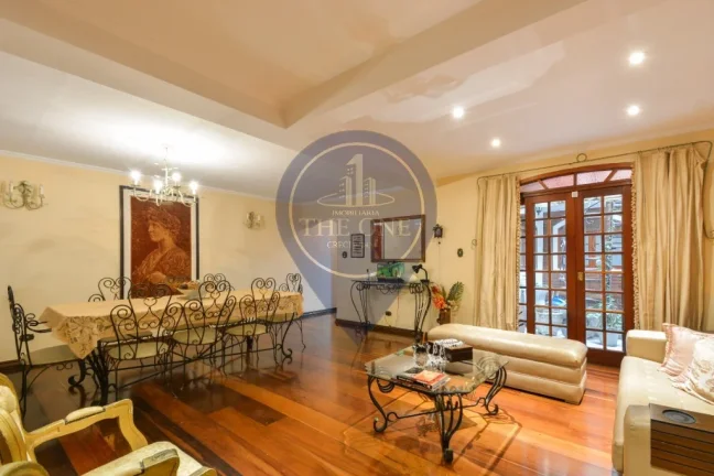 Imagem Imperdível: Casa à venda ou locação em São Paulo-SP, Cambuci! 3 quartos, 1 suíte, 2 salas, 3 banheiros, 3 vagas, 300m².