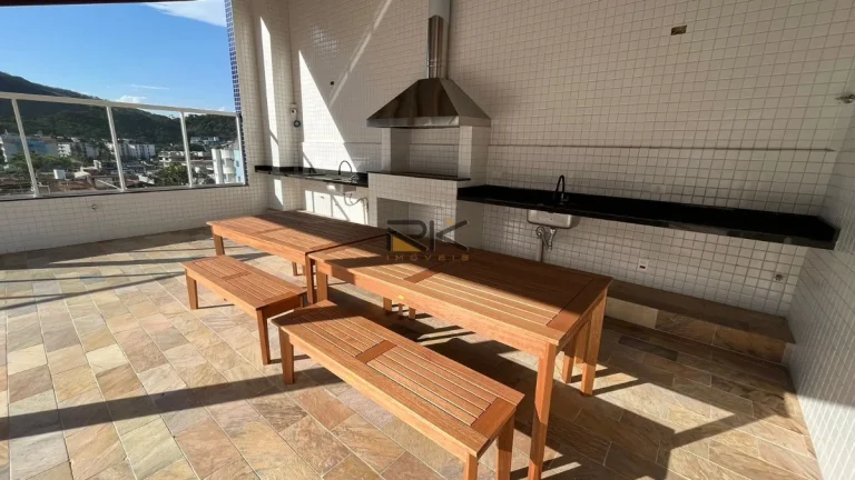 Imagem Apartamento à venda nas Toninhas com 1 dormitórios, varanda gourmet com churrasqueira e piscina