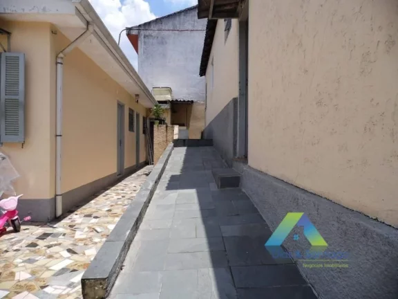 Imagem AMERICANOPOLIS Casa 250M², sendo 3 casas com 2 dormitórios cada casa, 3 vagas ótima oportunidade e valor !!!