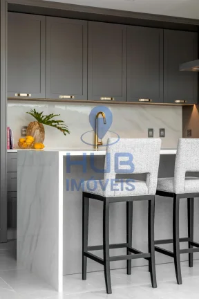 Imagem Cobertura com 3 dormitórios à venda sendo 3 suítes, 229.92 m² por - R$ 5.990.000,00 - Centro - Bal. Camboriú/SC