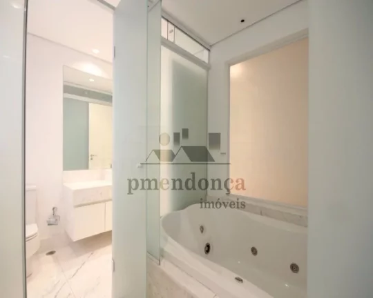 Imagem Apartamento Duplex em Higienópolis, 347m²