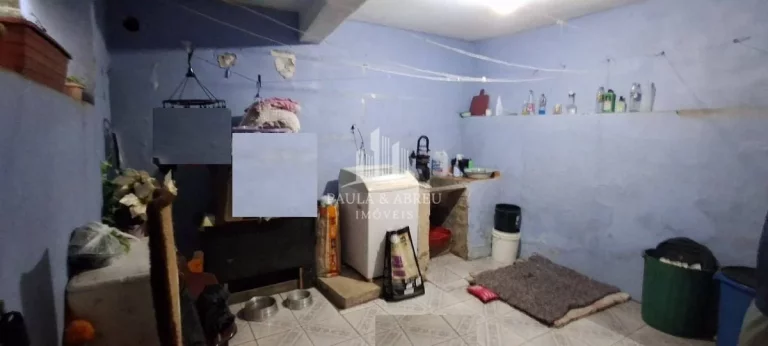 Imagem Casa 125m², agora SÓ 264 MIL, 5 Cômodos na parte de baixo fundos, com toda parte térrea para construir, 6 vagas, à 350 metros do Carretão e Lorencini, no Parque das Américas, Mauá-SP