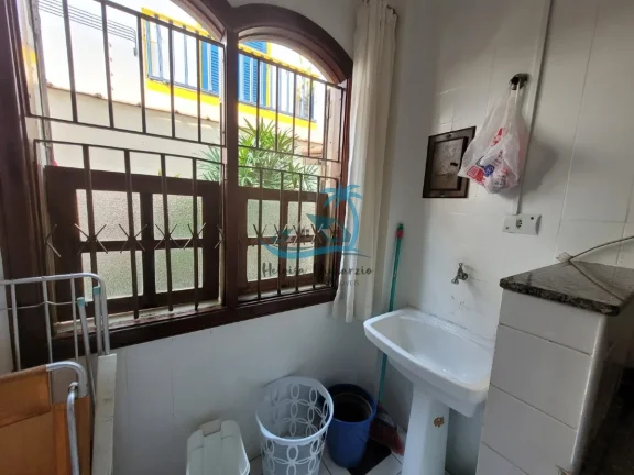 Imagem Apartamento térreo a venda na Praia Grande em Ubatuba, 50 metros da Orla.