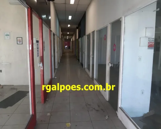 Imagem Galpão para Locação em DUQUE DE CAXIAS, Jardim Primavera, 1 banheiro, 3 vagas