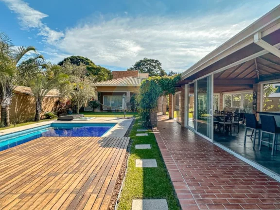 Imagem Casa em Condomínio a Venda no bairro Granja Viana - Cotia, SP