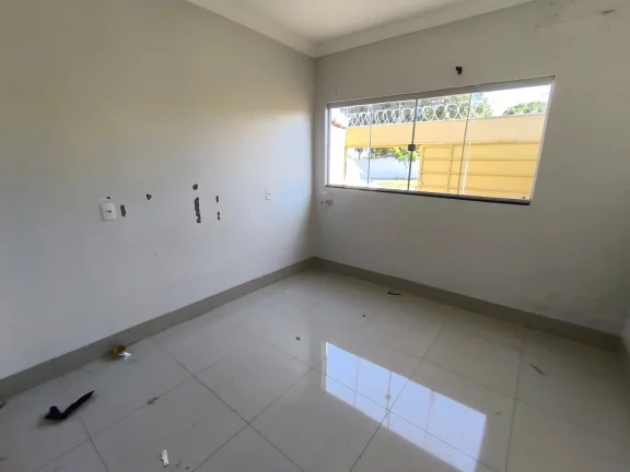 Imagem Casa 3/4 C Suite Na Avenida W5 No Setor Tocantins