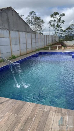 Imagem Chácara com 3 quartos, 1500m2, à venda em Suzano, Jardim das Lavras Mirim