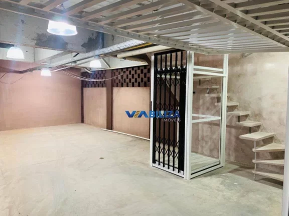 Imagem Sobrado em Condomínio Fechado com Piscina - Bosque Maia. Aceita Permuta!