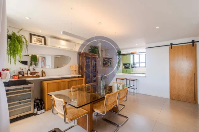 Imagem Imperdível: Apartamento à venda em Pinheiros, São Paulo-SP 3 quartos, 1 suíte, 2 salas, 4 banheiros, 2 vagas, 165m²