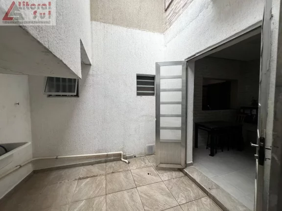 Imagem CASA RESIDENCIAL em PRAIA GRANDE - SP, GUILHERMINA