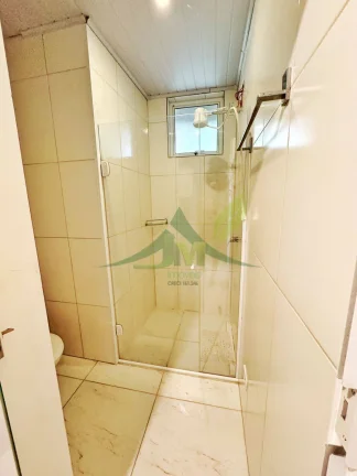 Imagem Linda casa de vidro à venda no Clube da Montanha, em Atibaia