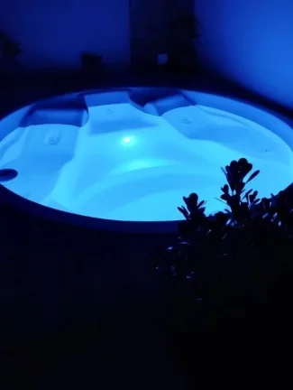 Imagem Apartamento térreo com área de lazer privativa no coração do Bessa – a apenas três quadras da praia!