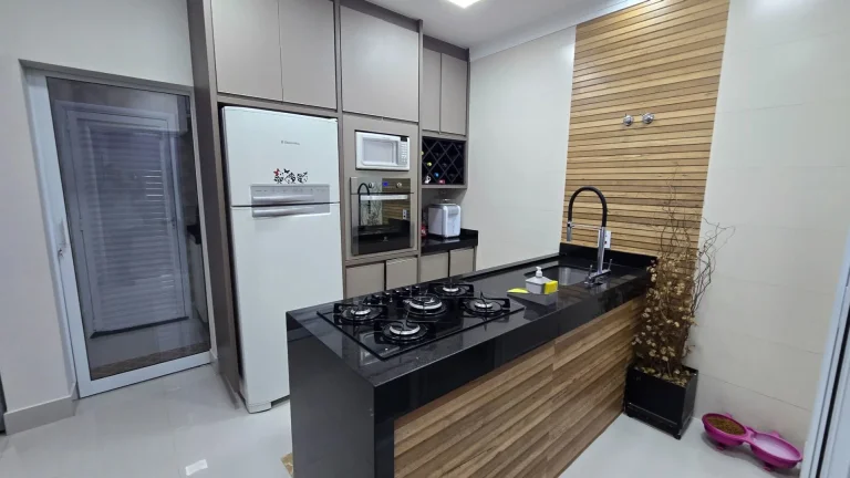 Imagem Casa com 3 dormitórios à venda, 105 m² por R$ 930.000,00 - Village Moutonnee - Salto/SP