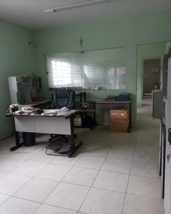 Imagem LAPA SOBRADO COMERCIAL COM GALPÃO NOS FUNDOS TERRENO 294,00 M GALPÃO 105,00 M PÉ DIREITO 6,5 M CÂMARA FRIA 3 VAGAS HABITE-SE REGULARIZADO BOM LOCA
