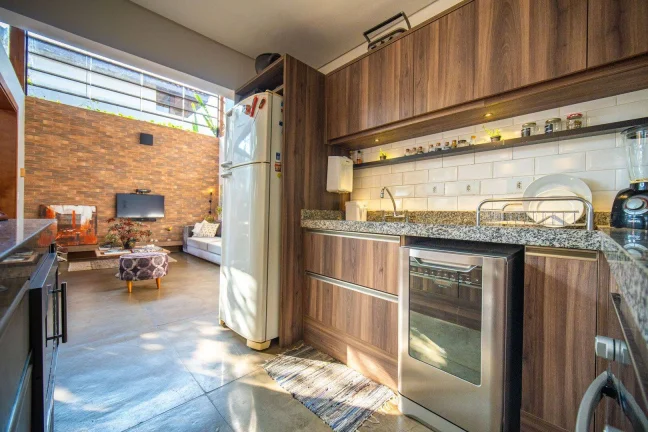 Imagem Casa 2 quartos à venda, 175 m² por R$ 1.395.000 - Granja Viana - Fazendinha - Km 23 - Carapicuíba/SP