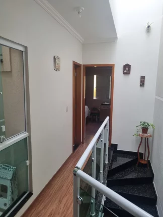 Imagem VENDO LINDO SOBRADO DE 03 DORMITÓRIOS NO BAIRRO CAMPO GRANDE!