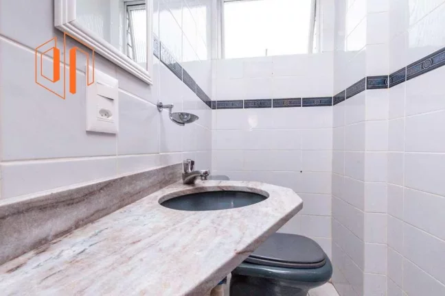 Imagem Apartamento para Venda em Curitiba, Água Verde, 3 dormitórios, 1 suíte, 2 banheiros, 1 vaga