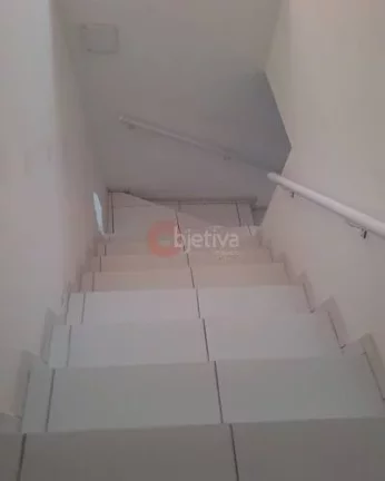 Imagem Excelente casa duplex de 2 quartos no Jardim Olinda em Cabo Frio.