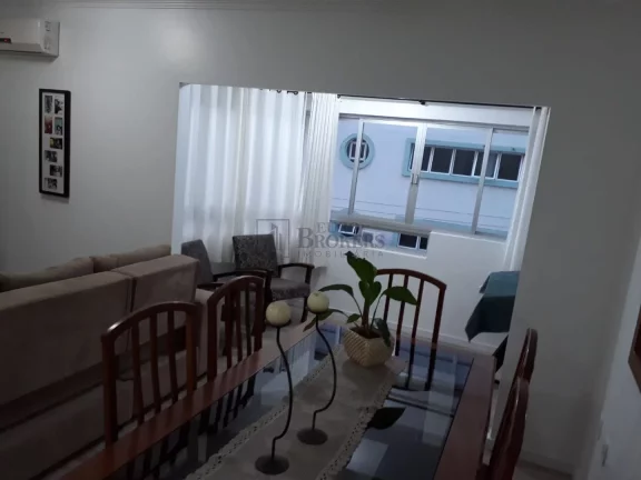 Imagem Apartamento com 3 dormitórios à venda no Centro de Balneário Camboriú/SC