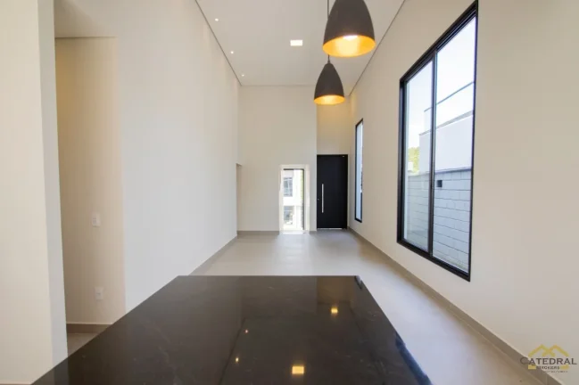 Imagem Casa térrea em condomínio à venda com 3 quartos no Jardim Celeste, em Jundiaí