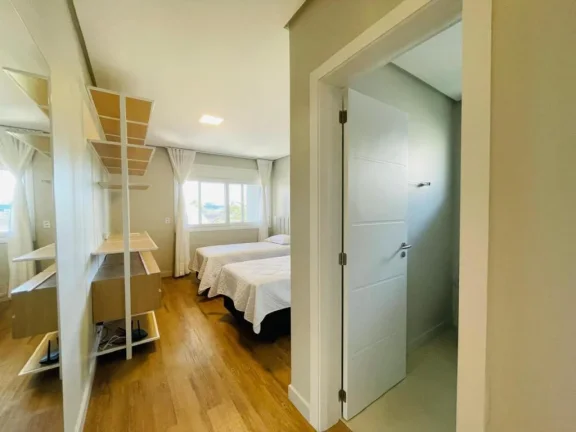 Imagem Casa em Condominio 5 Dormitórios - Bairro xangri-la