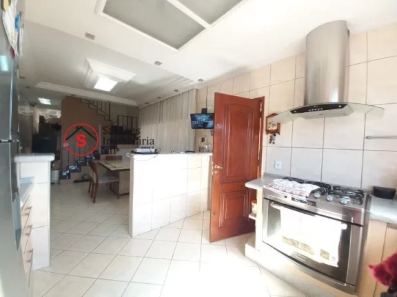 Imagem VENDA OU LOCAÇÃO SOBRADO VILA INDUSTRIAL Com Churrasqueira e deposito subterrâneo