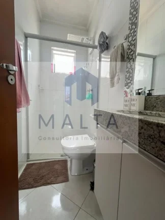 Imagem Casa Geminada para Venda em Belo Horizonte, Planalto, 3 dormitórios, 1 suíte, 3 banheiros, 2 vagas