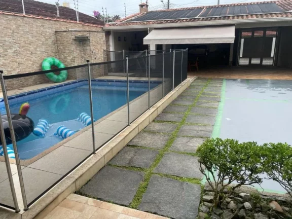 Imagem Excelente casa no Jardim real com 3 dormitórios 2 vagas!!!