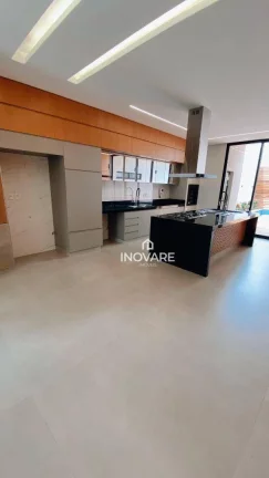 Imagem Casa com 4 dormitórios sendo 2 suite e 02 semi-suites com jacuzzi à venda, 246 m² por R$ 2.600.000,00- Residencial Jardim Primavera - Itumbiara/GO