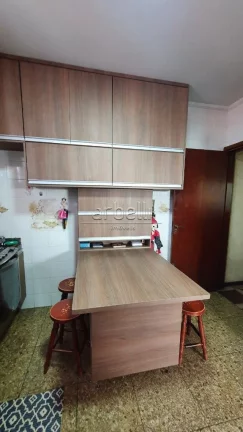 Imagem Sobrado com 166 metros quadrados, 3 dormitórios sendo 1 suíte e todos os dormitórios com armário...