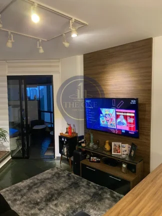 Imagem Apartamento à venda na Vila Suzana, São Paulo-SP: 1 quarto, 1 suíte, 2 vagas e 89m², Banheira de hidromassagem na sacada. Venha morar no seu sonho!