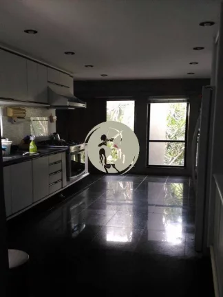 Imagem VENDA OU LOCAÇÃO MARAVILHOSA MANSÃO EM CONDOMINIO FECHADO COM VISTA PARA O MAR. MANSÃO CINEMATOG...