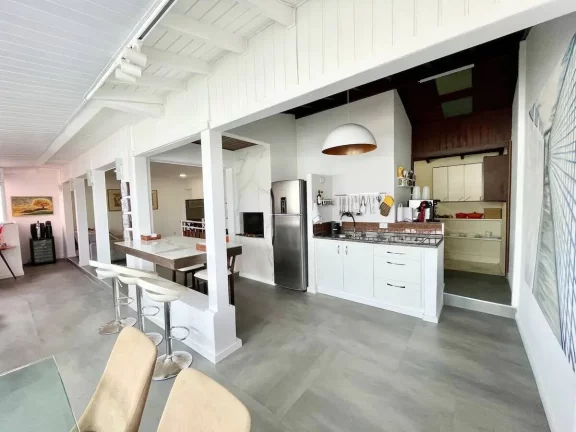 Imagem Cobertura Duplex à Venda em Jurerê Internacional – Open Shopping