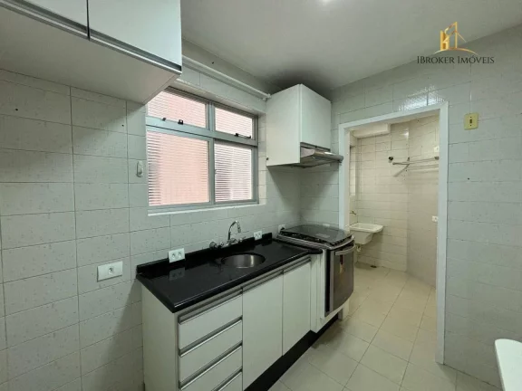 Imagem Apartamento com 2 dormitórios à venda, 74 m² por R$ 560.000,00 - Centro Cívico - Curitiba/PR