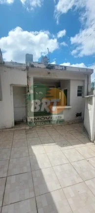 Imagem Casa para Venda em Mairinque, Vila Sorocabana, 2 dormitórios, 1 banheiro, 2 vagas