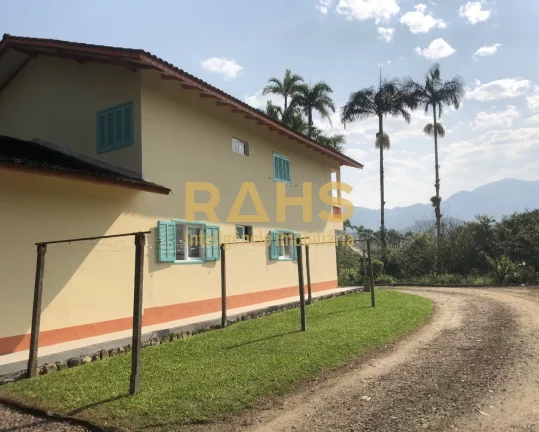 Imagem Fazenda mais linda de Garuva, é 100% plana, pode-se ver o gado de ponta a ponta da fazenda, tendo u...