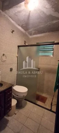 Imagem Sobrado com 300m², Escritura, Ótimo salão comercial(7 X 11mts), 2 Casas (4 Cômodos cada), Excelente Localização no Jardim Zaíra, Mauá-SP