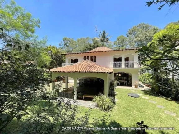 Imagem Linda casa, construída para morar com muito conforto e ótimo acabamento.