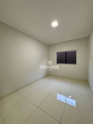Imagem Casa com 3 dormitórios à venda, 90 m² por R$ 370.000,00 - Jardim Bandeirantes - Itumbiara/GO