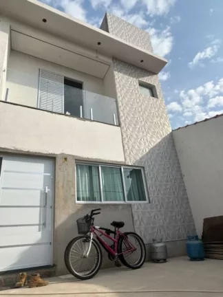 Imagem Sobrado com 3 dormitórios à venda, 130 m² por R$ 850.000,00 - Jardim Nena - Suzano/SP