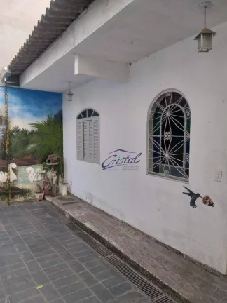Imagem Casa com 2 salões comerciais à venda, 200 m² por R$ 850.000 - Parque Santa Teresa - Carapicuíba/SP
