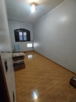Imagem Casa / Sobrado para Venda em Limeira, Boa Vista, 4 dormitórios, 1 suíte, 3 banheiros, 4 vagas